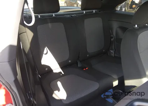 2019 Volkswagen Beetle 2.0T Final Edition Se/2.0T Final Edition Sel/2.0T S из США, поврежденный, VIN 3VWFD7AT3KM716758